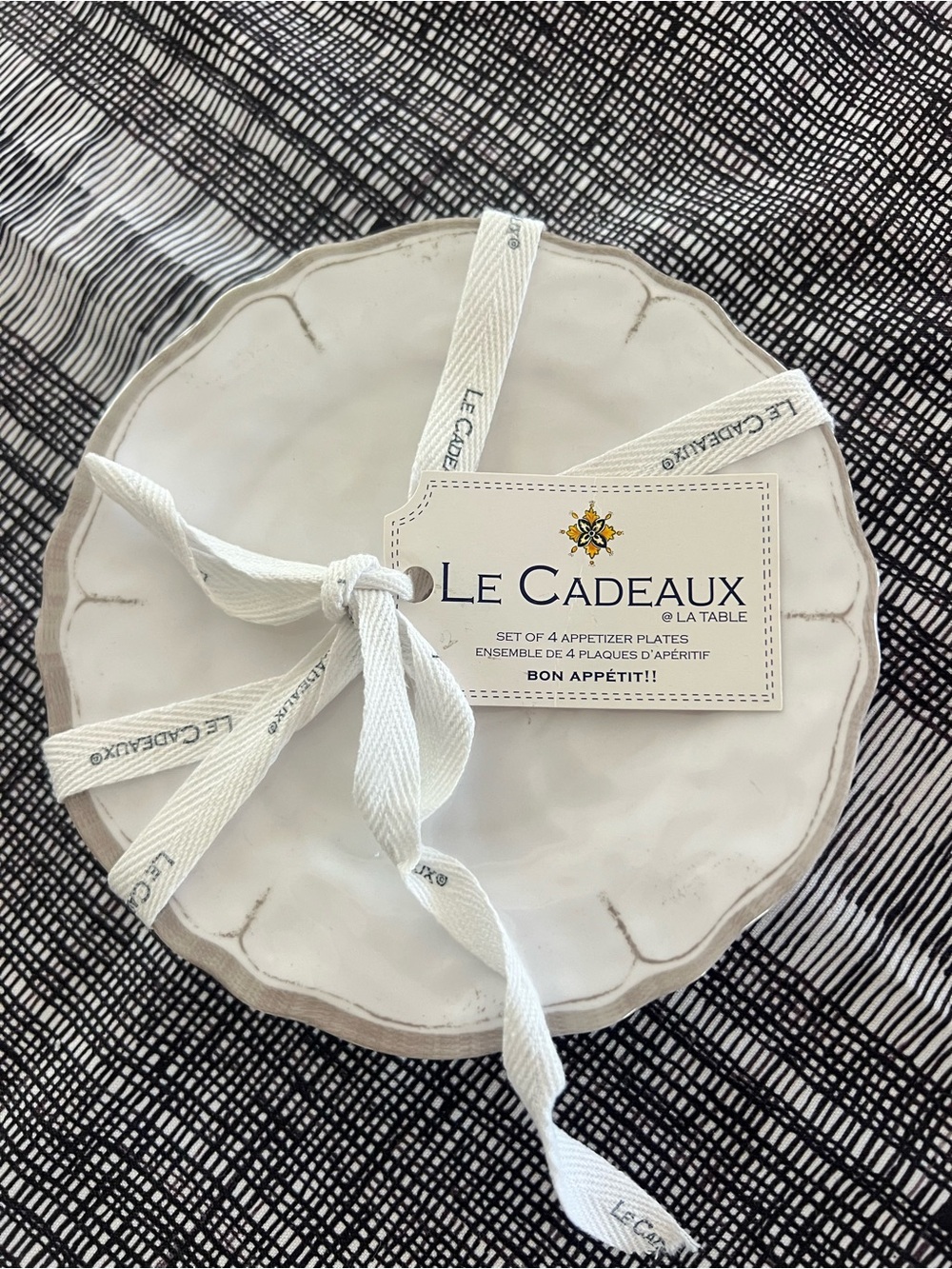 Le Cadeaux Rustic Antique White Appetizer Plates
